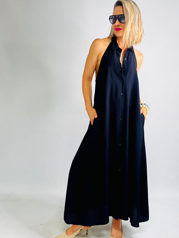 ROBE LONGUE À BOUTONS