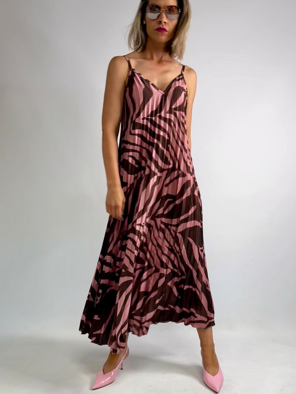ROBE LONGUE PLISSÉE À MOTIF
